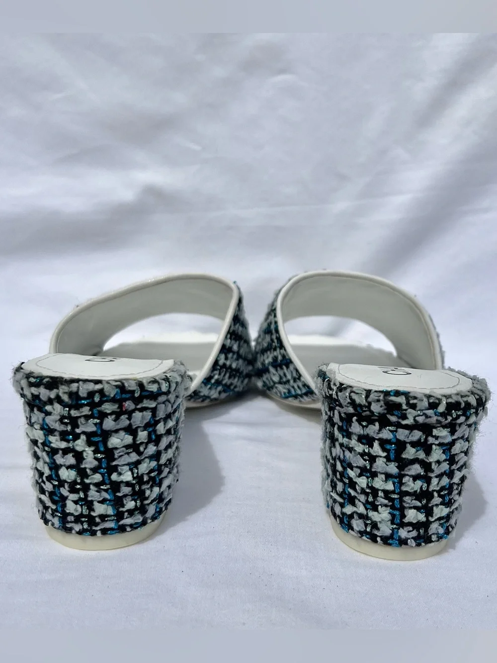 CHANEL White & Tweed Slide Mules Block Heel Sandals CC Logo Size 8